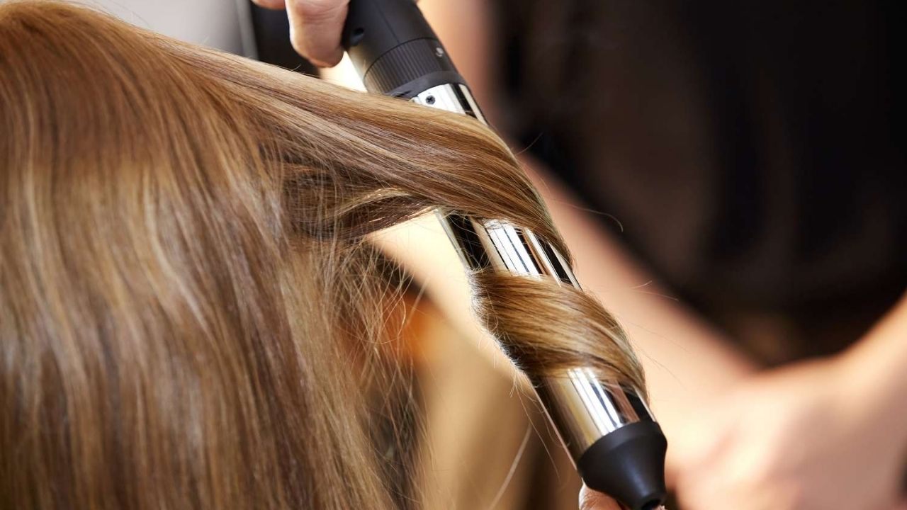 Best Hair Styling Tools For Daily Routines That You Can Actually Maintain